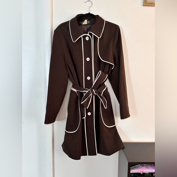 Harve Benard Vintage Brown Trench Coat with White Trim - Picture 1 of 4